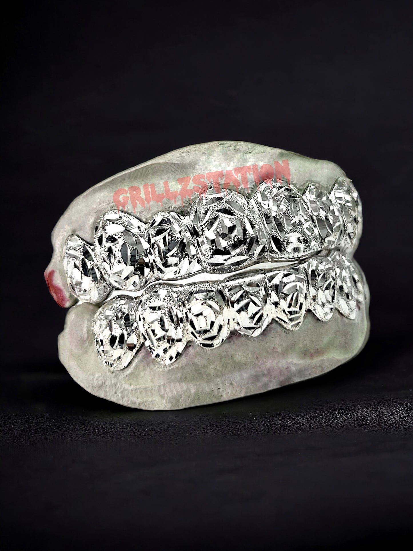 Rose Cut / Flower cut Diamond Dust custom Grillz - GRILLZSTATION