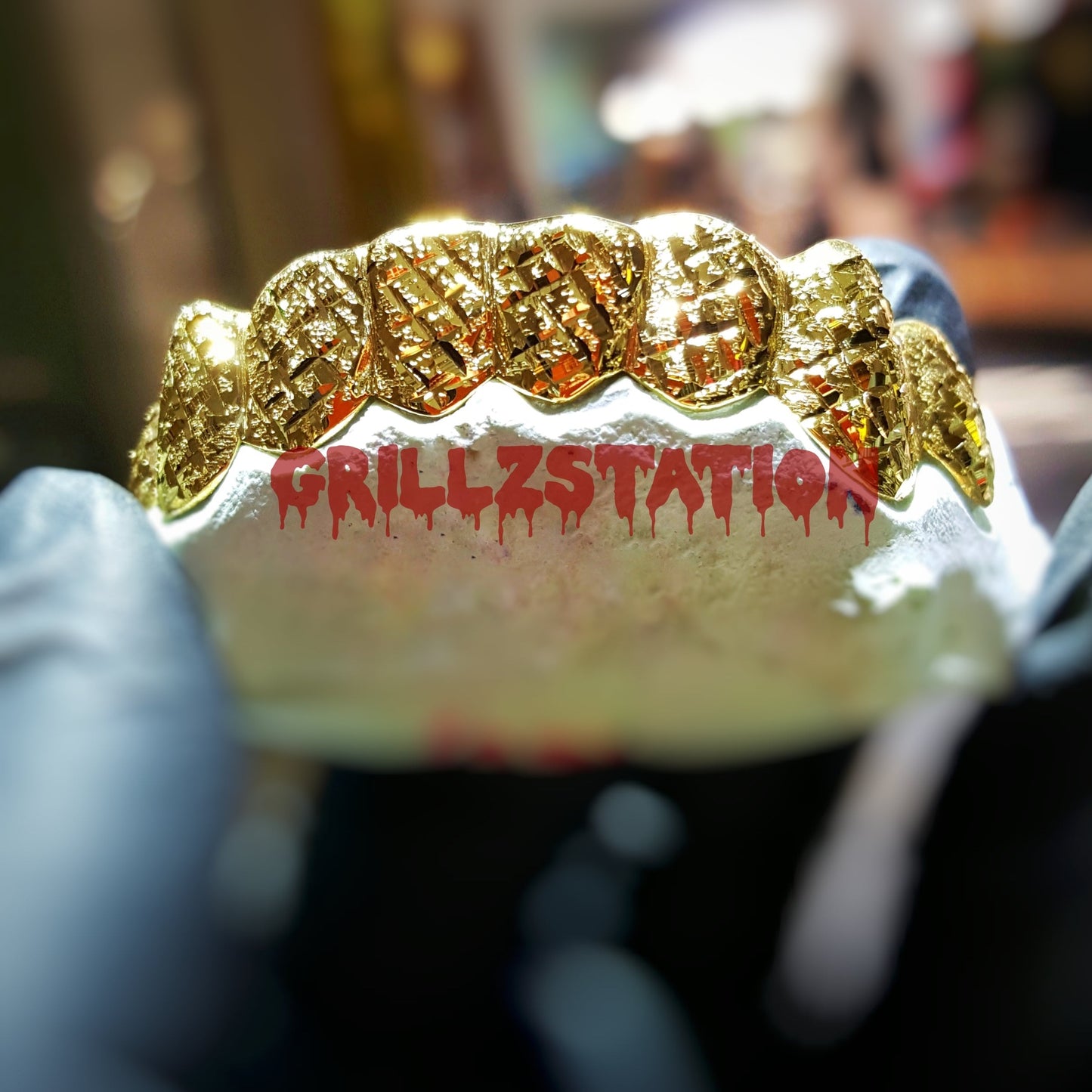 Diamond Dust Diamond Cut Custom Grillz - GRILLZSTATION