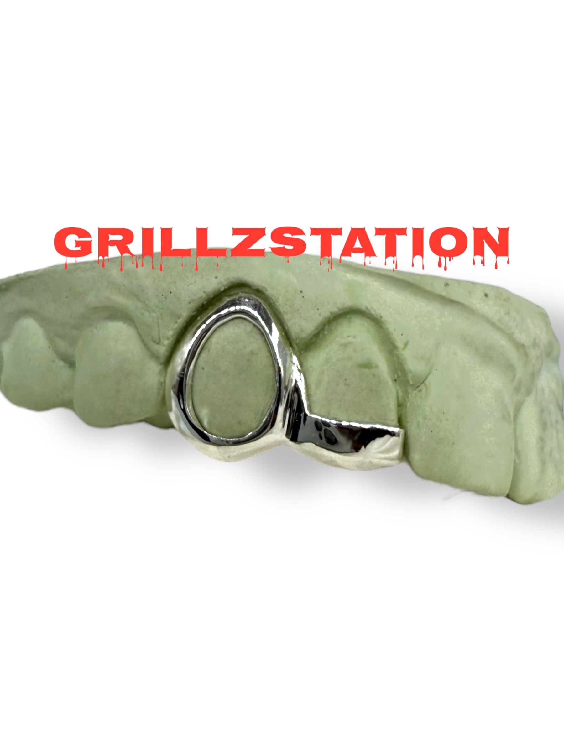 2 Teeth with front bar  Fangs Custom gold  Grillz by Grillzstation - GRILLZSTATION 